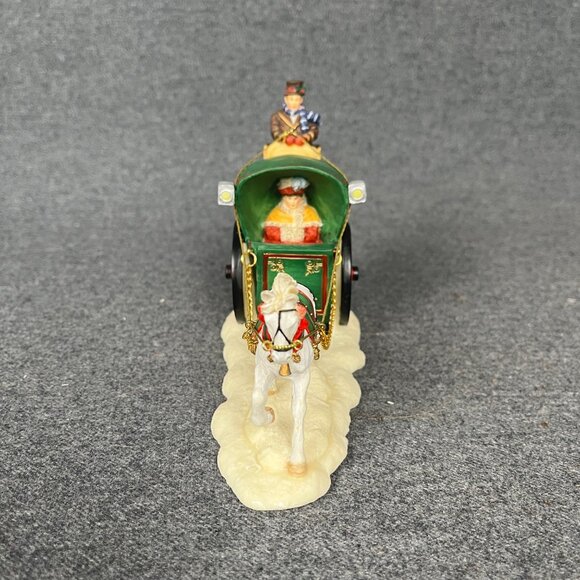 Heartland Valley Village Deluxe Resin Carriage 9805813 With Box - Picture 7 of 8